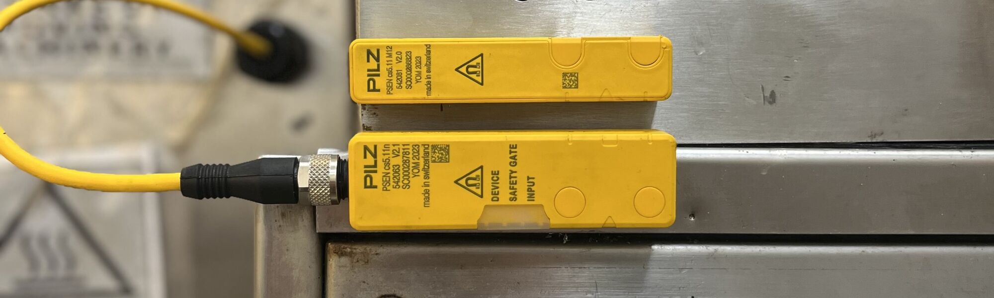 It allows you to feature various items